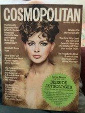 VINTAGE COSMOPOLITAN MAGAZINE JANUARY  1972   BEDSIDE ASTROLOGER COVER SCAVULLO comprar usado  Enviando para Brazil