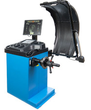 Equilibratrice automatica con usato  Santa Maria Capua Vetere