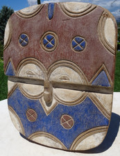 Masque téké tsaayi d'occasion  Valbonne