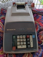 Antiga máquina de calcular Monroe feita na Alemanha adicionando eletrônica comprar usado  Enviando para Brazil