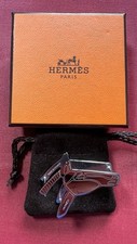 Ferma foulard hermés usato  Italia