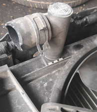 253101c606 radiatore hyundai usato  Italia
