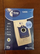 Sacchetti per aspirapolvere usato Sacchetti per aspirapolvere usato  Latina