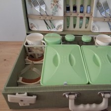 Vintage picnic case for sale  DERBY