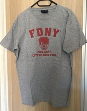 Tee shirt official d'occasion  Paris XVIII