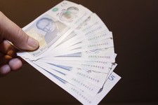 12x five pound for sale  OXFORD