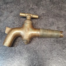 Ancien gros robinet d'occasion  Beauvois-en-Cambrésis