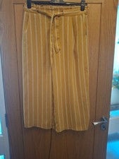 Womens lovely mustard for sale  MANCHESTER