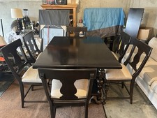 Wooden table for sale  Taylorsville