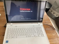 Toshiba satellite weiß gebraucht kaufen  Tönisvorst