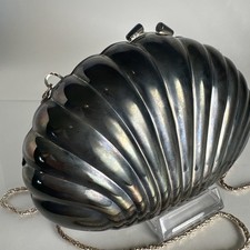 Bolsa de mão vintage prata concha metal estojo rígido bolsa corrente noite comprar usado Bolsa de mão vintage prata concha metal estojo rígido bolsa corrente noite comprar usado  Enviando para Brazil