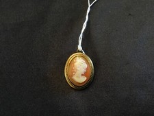 Broche pendentif camée d'occasion  Bourgoin-Jallieu