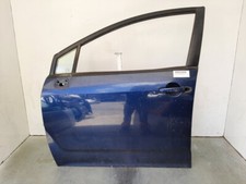 670020f011 porta anteriore usato  Ferrara