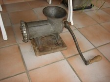 Ancien hachoir viande d'occasion  Saint-Privat-des-Vieux
