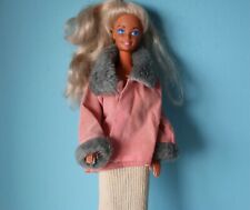 Vintage barbie manteau d'occasion  Romainville