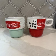 Raro HTF Gibson Coca-Cola xícaras de café conjunto de 2 retrô 120Z empilhável, usado comprar usado Raro HTF Gibson Coca-Cola xícaras de café conjunto de 2 retrô 120Z empilhável, usado comprar usado  Enviando para Brazil