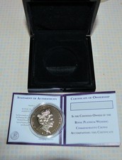 COROA DE ANIVERSÁRIO DE CASAMENTO RAINHA ELIZABETH II 2017 PLATINA PALÁDIO PURO.107 comprar usado  Enviando para Brazil