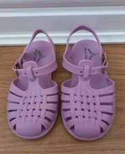 Dolly wears sandals for sale  HYDE