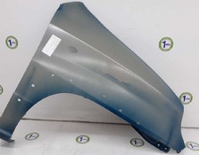 6632102360 parafango anteriore usato  Ferrara