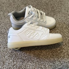 Tênis Heelys Masculino Tamanho 12 Branco Skate Wheelies Y2K comprar usado Tênis Heelys Masculino Tamanho 12 Branco Skate Wheelies Y2K comprar usado  Enviando para Brazil