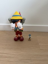 Kaws disney pinocchio d'occasion  Expédié en Belgium