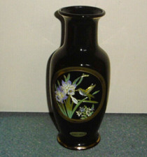Beau vase noir d'occasion  Saint-Mihiel