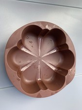 Moule fleur tupperware d'occasion Moule fleur tupperware d'occasion  Sens