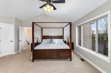 Bassett furniture king for sale  Union