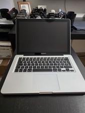 Macbook pro 13.3 usato  Santa Maria Capua Vetere