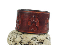 Lederarmband wolfsspur armband gebraucht kaufen Lederarmband wolfsspur armband gebraucht kaufen  Bergneustadt