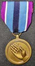 Médaille américaine humanita d'occasion  Lagny-sur-Marne