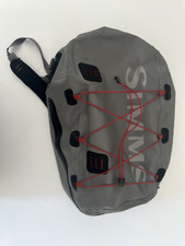 Zaino impermeabile simms usato  Torre di Mosto