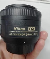 Nikon 35mm leggere usato  Vignate