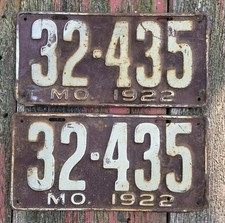 Missouri license plate for sale  Mountain Grove