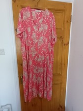 ladies frock for sale ladies frock for sale TENBY