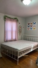 Full size bed for sale  Lexington