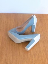 Escarpins talons gris d'occasion  Paris XV