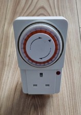 Plug hour timer for sale  EAST GRINSTEAD