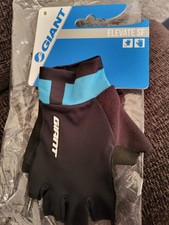 Giant podium short for sale  IPSWICH