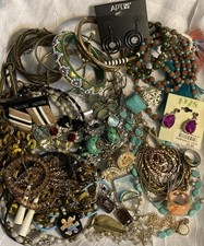 36pc costume jewelry for sale  Ellington