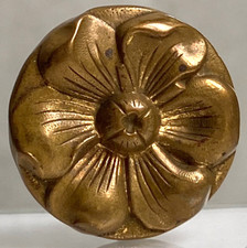 Grand bouton fleur d'occasion  Nancy-