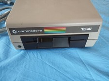 Floppy disk drive usato  Ragalna