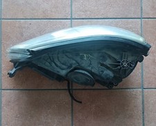 Faro anteriore destro usato  Torrazza Piemonte