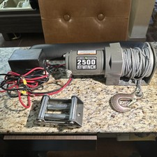 Badland 2500 lb. for sale  Hendersonville