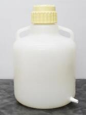 Usado, Nalgene Heavy Duty 10 litros (2,5 galões) Carboy com tampa e porta garrafa de laboratório comprar usado  Enviando para Brazil