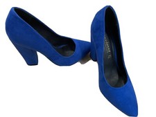 New shoes woman for sale  Middle Village