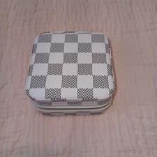White checkered travel for sale  Apple Springs