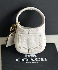 MINI BOLSA COACH ERGO CHARME BOLSA MOEDA/MULTICOLORIDA LEGADO FORRO COURO OSSO EXCELENTE ESTADO USADO comprar usado  Enviando para Brazil