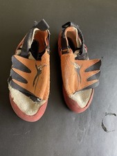 Kids climbing shoes for sale  READING