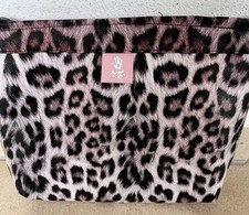 Clutch animal handed gebraucht kaufen  Möhnesee